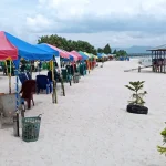 Pantai Pasir Putih Parparean